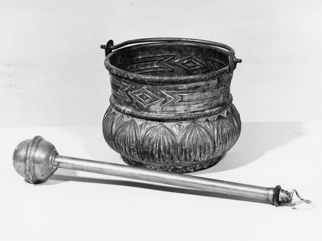 servizio per aspersione, elemento d'insieme - manifattura emiliana (primo quarto sec. XX)