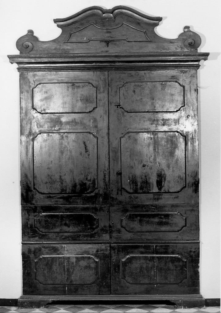 armadio - manifattura emiliana (sec. XVIII)