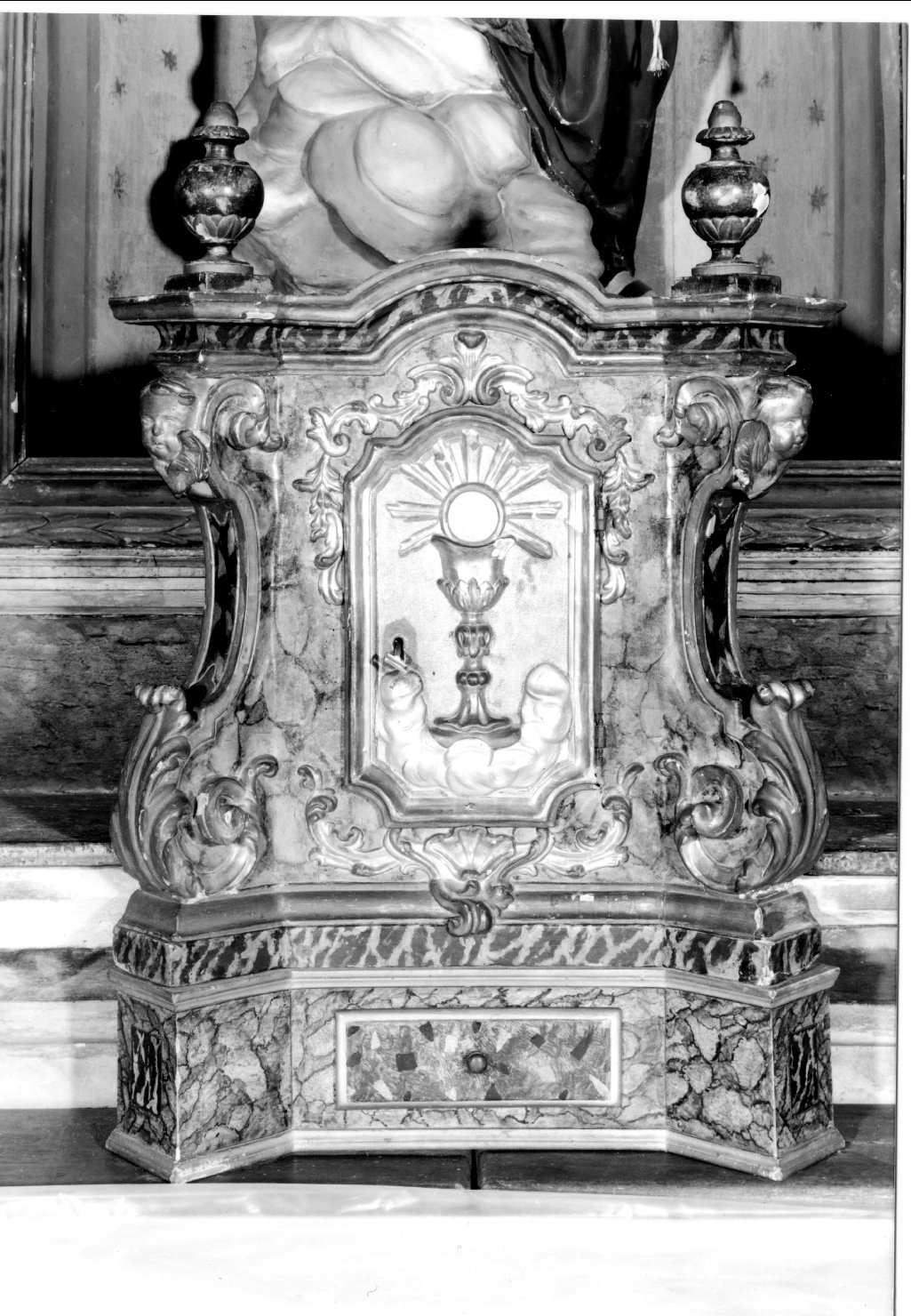 tabernacolo - a frontale architettonico - manifattura ferrarese (seconda metà sec. XVIII)