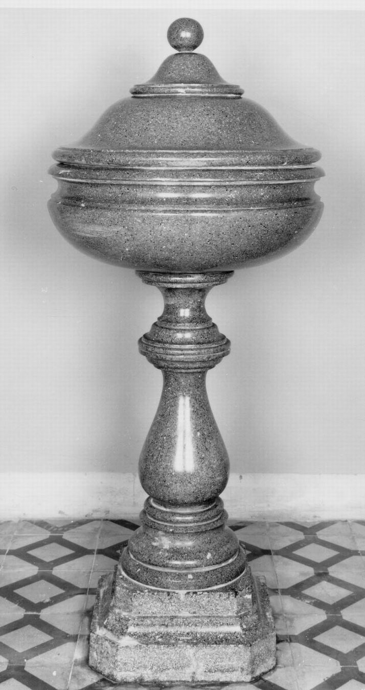 fonte battesimale - manifattura emiliana (prima metà sec. XX)