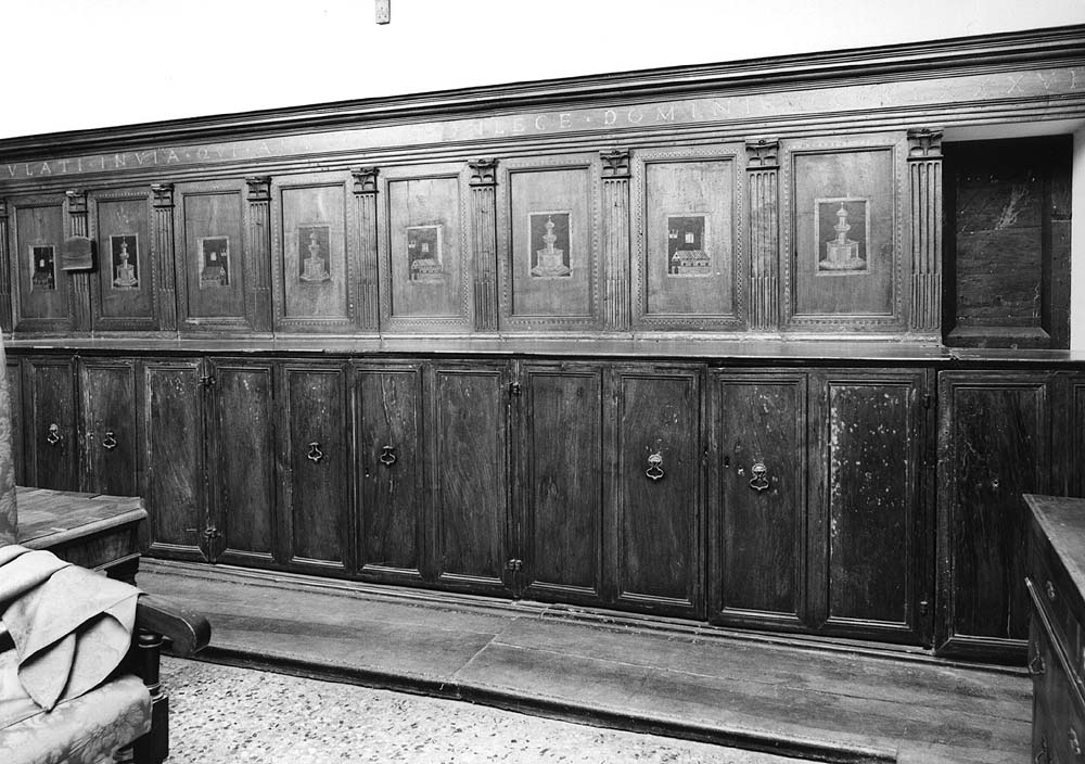 mobile da sacrestia - manifattura emiliana (sec. XV)