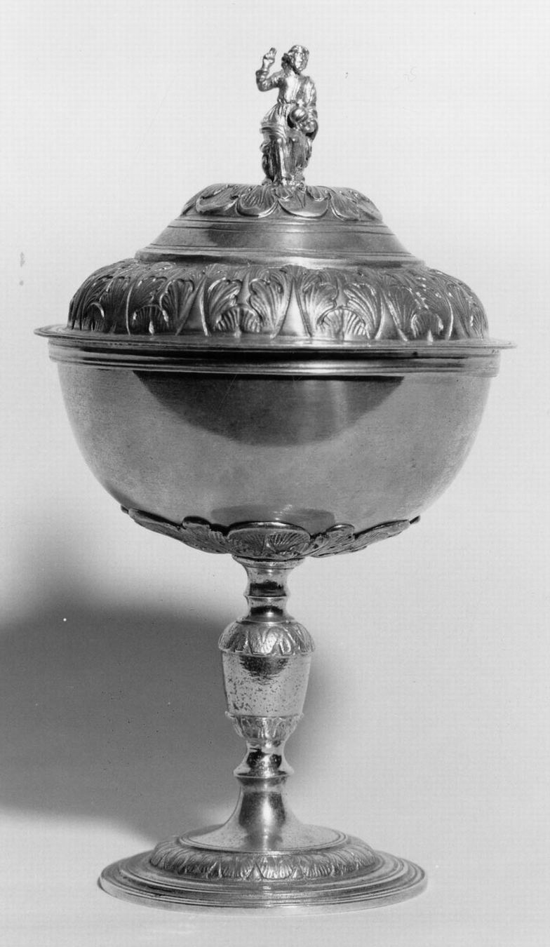 pisside - manifattura emiliana (seconda metà sec. XIX)