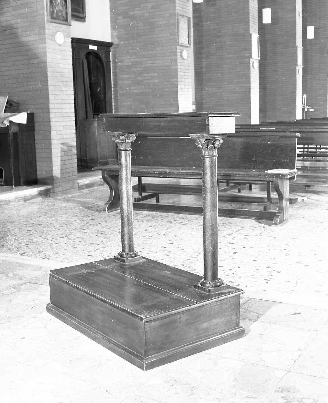 inginocchiatoio - manifattura emiliana (secc. XIX/ XX)