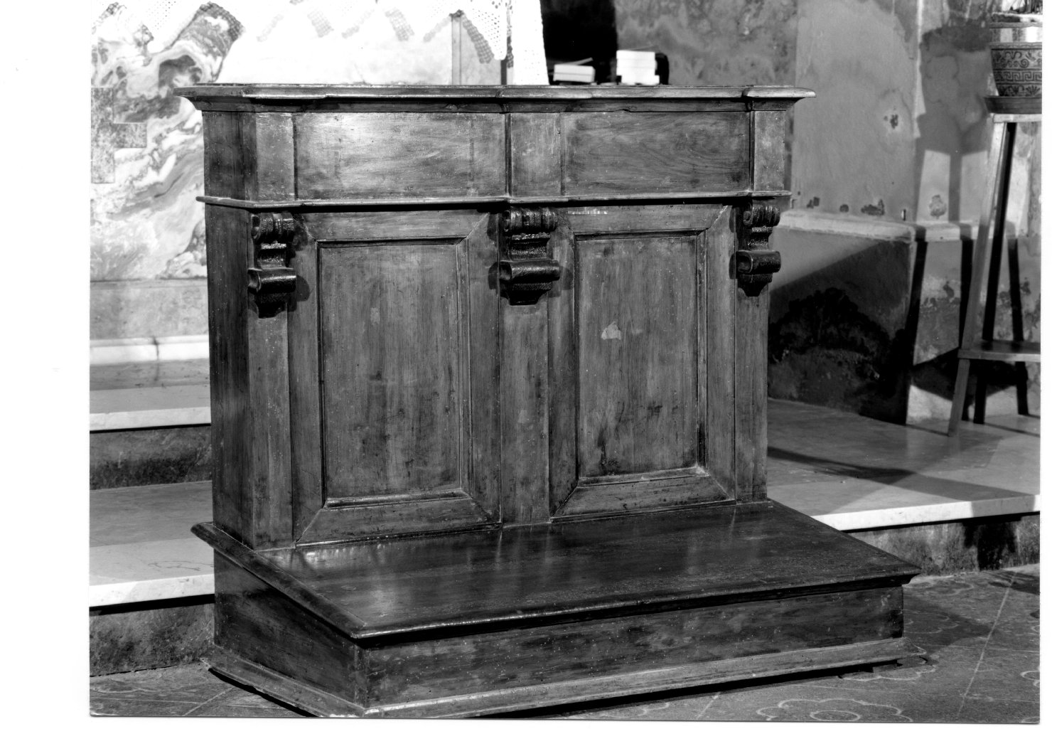 inginocchiatoio - manifattura emiliana (metà sec. XIX)