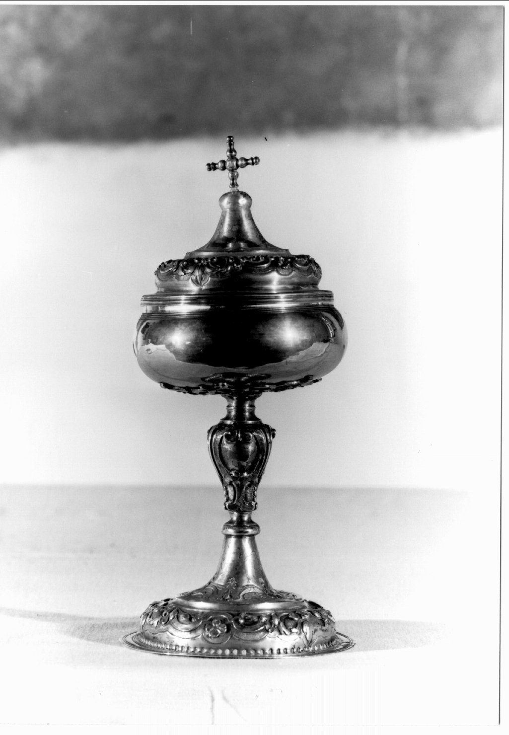 pisside - manifattura ferrarese (?) (seconda metà sec. XVIII)