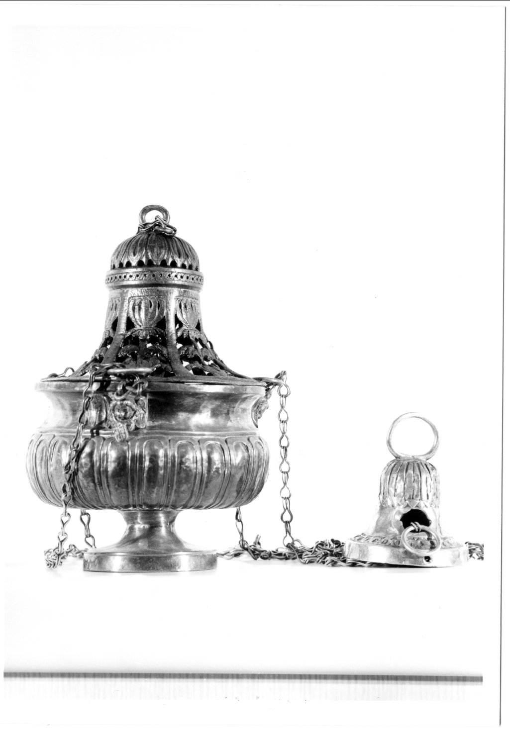 turibolo, elemento d'insieme - manifattura emiliana (seconda metà sec. XIX)