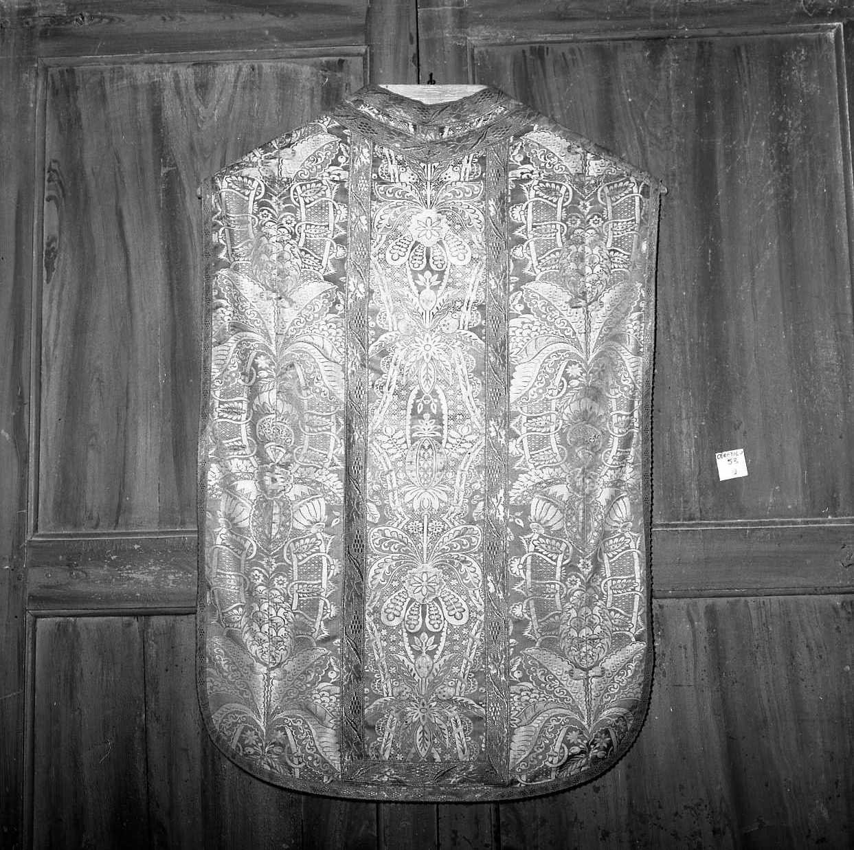 paramento liturgico - manifattura emiliana (sec. XVIII)