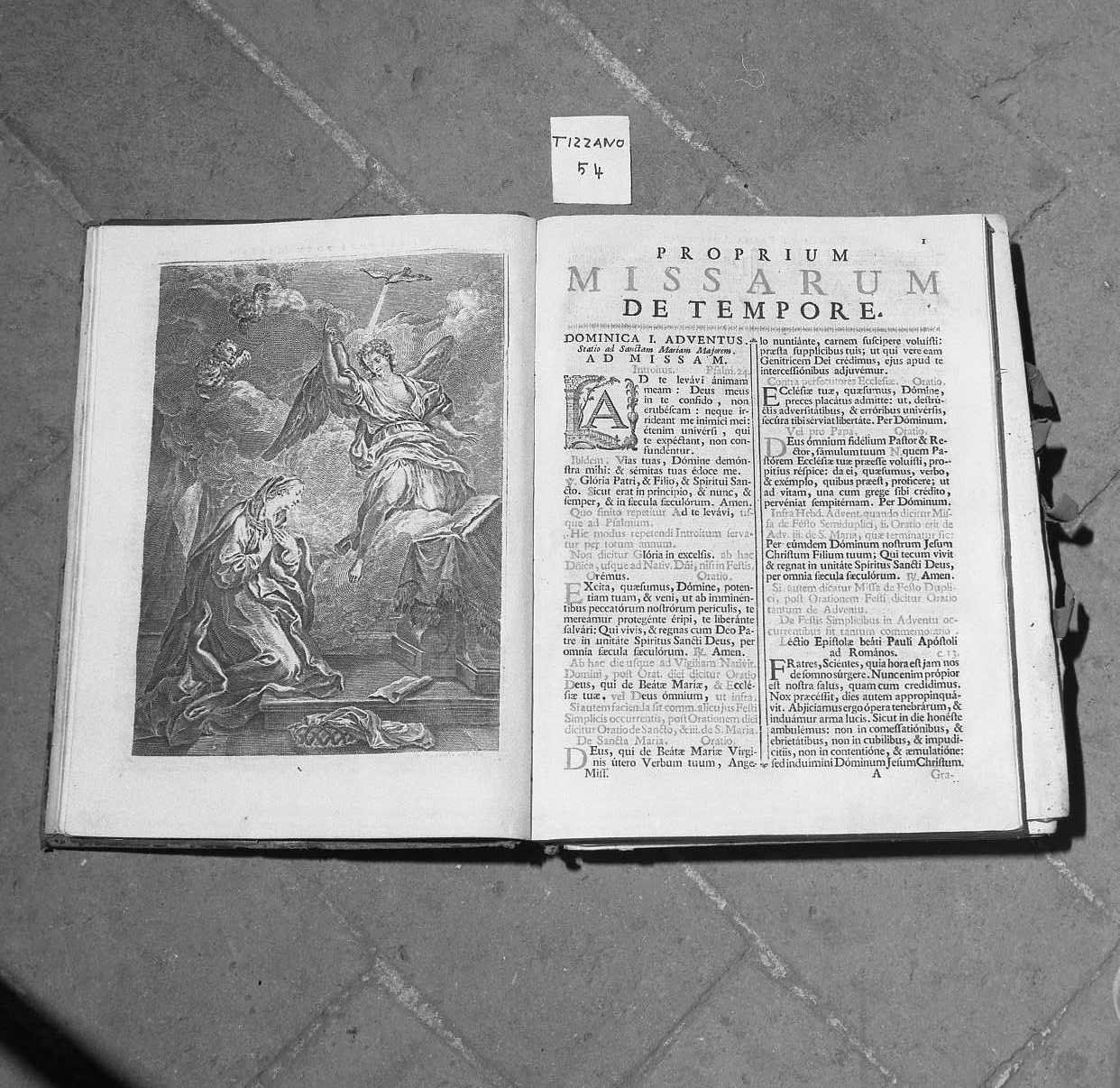 coperta di libro liturgico - produzione veneziana (sec. XVIII)