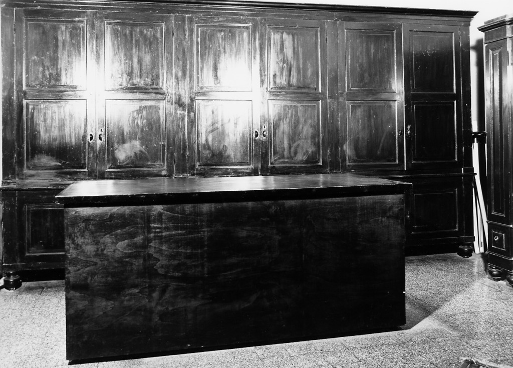 armadio - manifattura emiliana (sec. XIX)