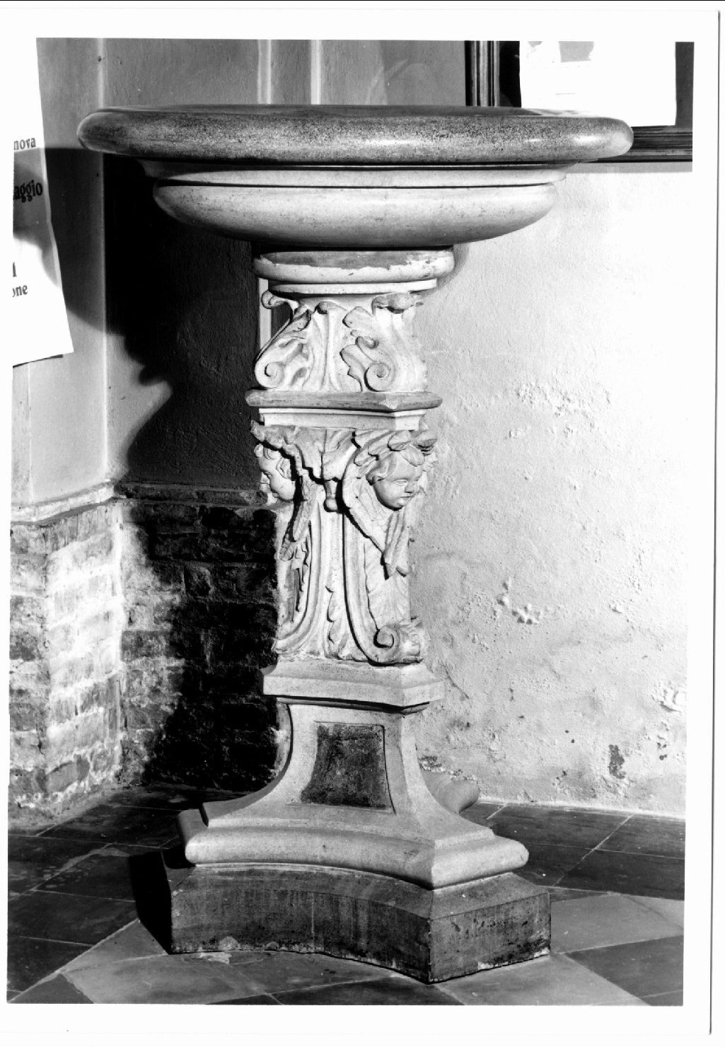 acquasantiera, serie - manifattura emiliana (inizio sec. XX)