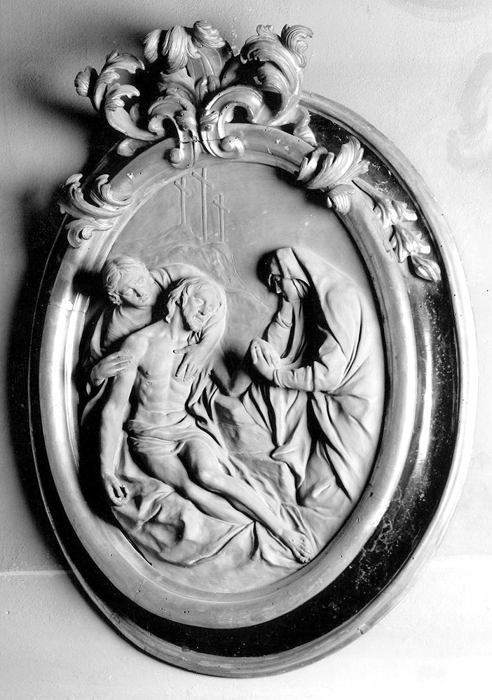 Pietà (rilievo) di Piò Angelo (sec. XVIII)