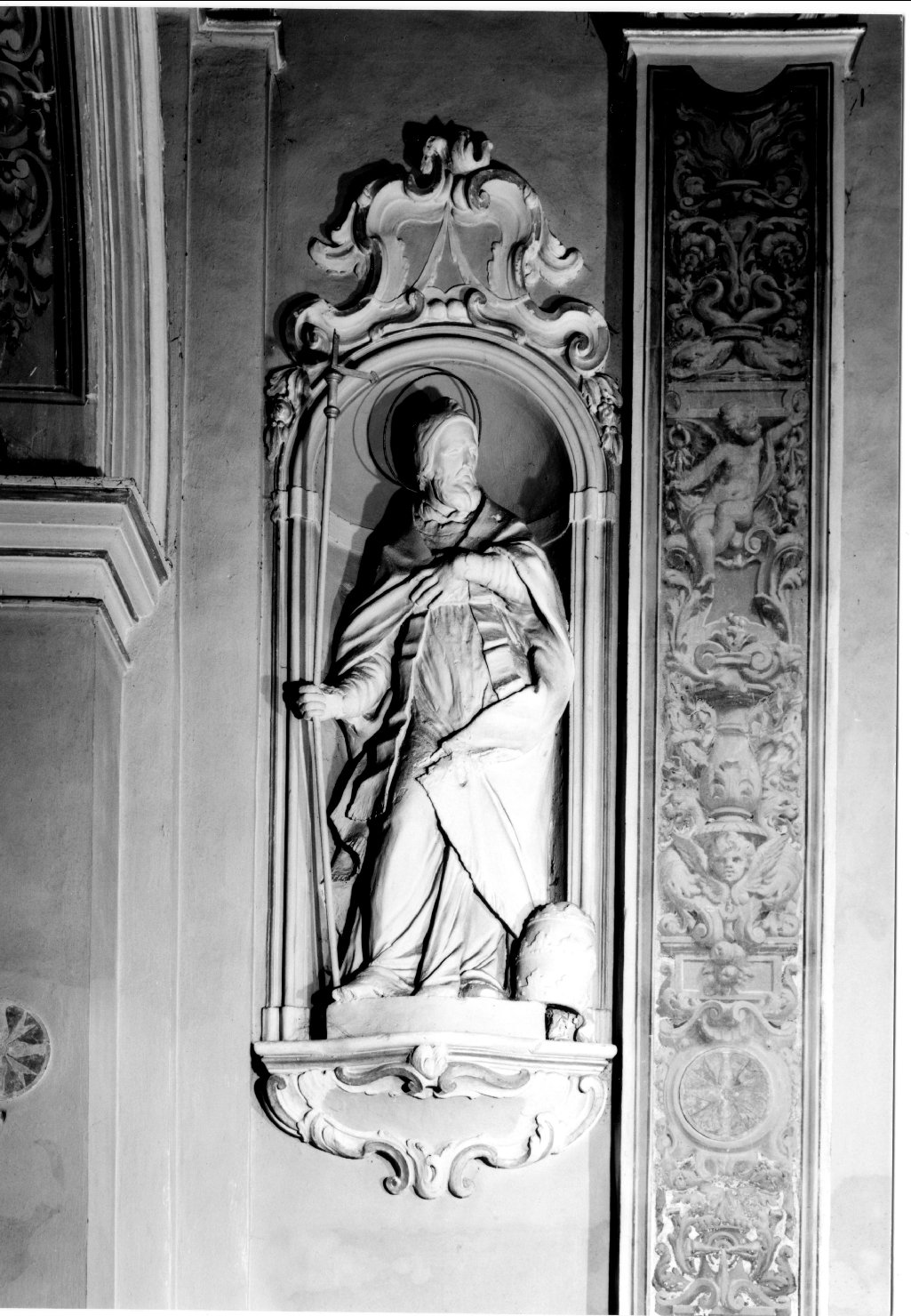 San Gregorio Magno (statua, elemento d'insieme) di Turchi Pietro (maniera) (seconda metà sec. XVIII)