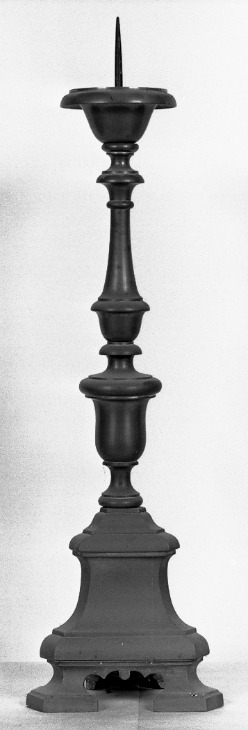 candeliere d'altare, serie di Diamanti Antonio (sec. XIX)