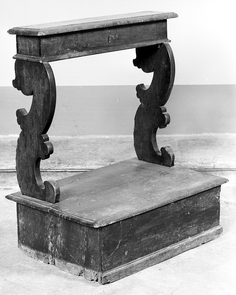 inginocchiatoio - bottega emiliana (inizio sec. XIX)