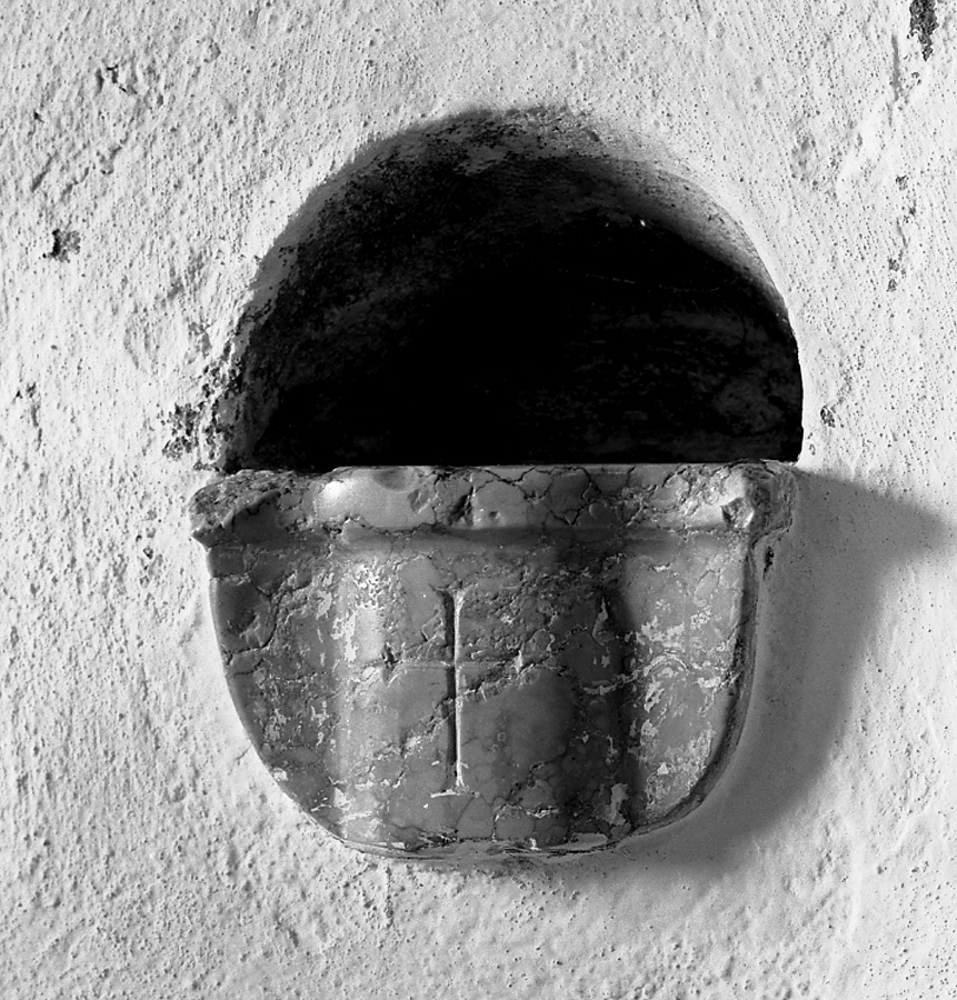 acquasantiera da parete - bottega emiliana (prima metà sec. XIX)