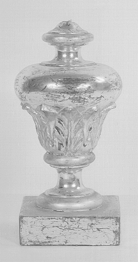 vaso d'altare con composizione floreale, serie - bottega emiliana (prima metà sec. XIX)