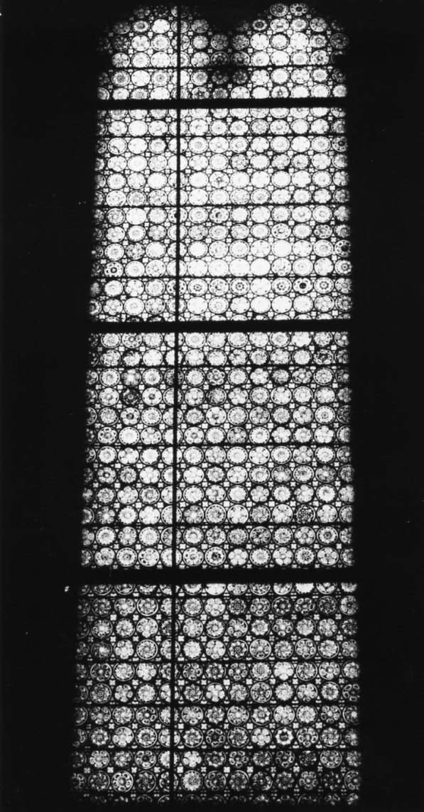 motivi decorativi geometrici; serafino (vetrata, insieme) - produzione emiliana (sec. XX)