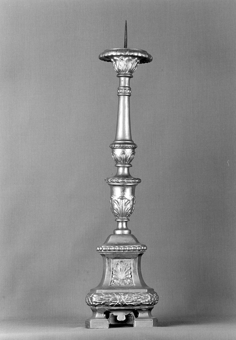 candeliere, serie - bottega Italia settentrionale (seconda metà sec. XIX)