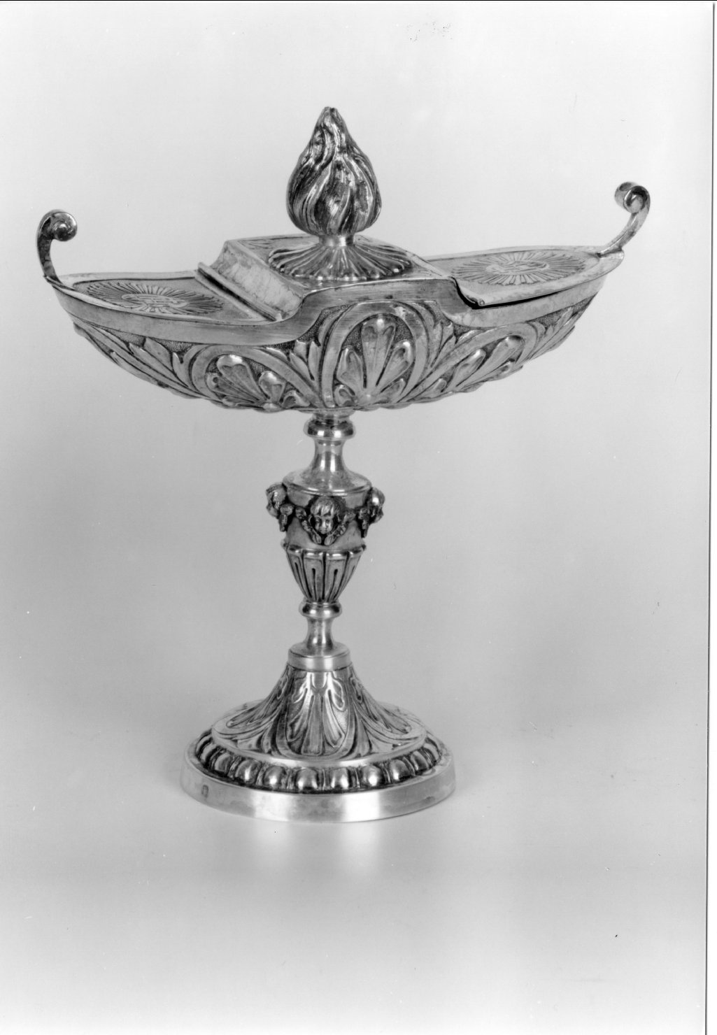 navicella portaincenso, elemento d'insieme di Vincenzi Giacomo (sec. XIX)