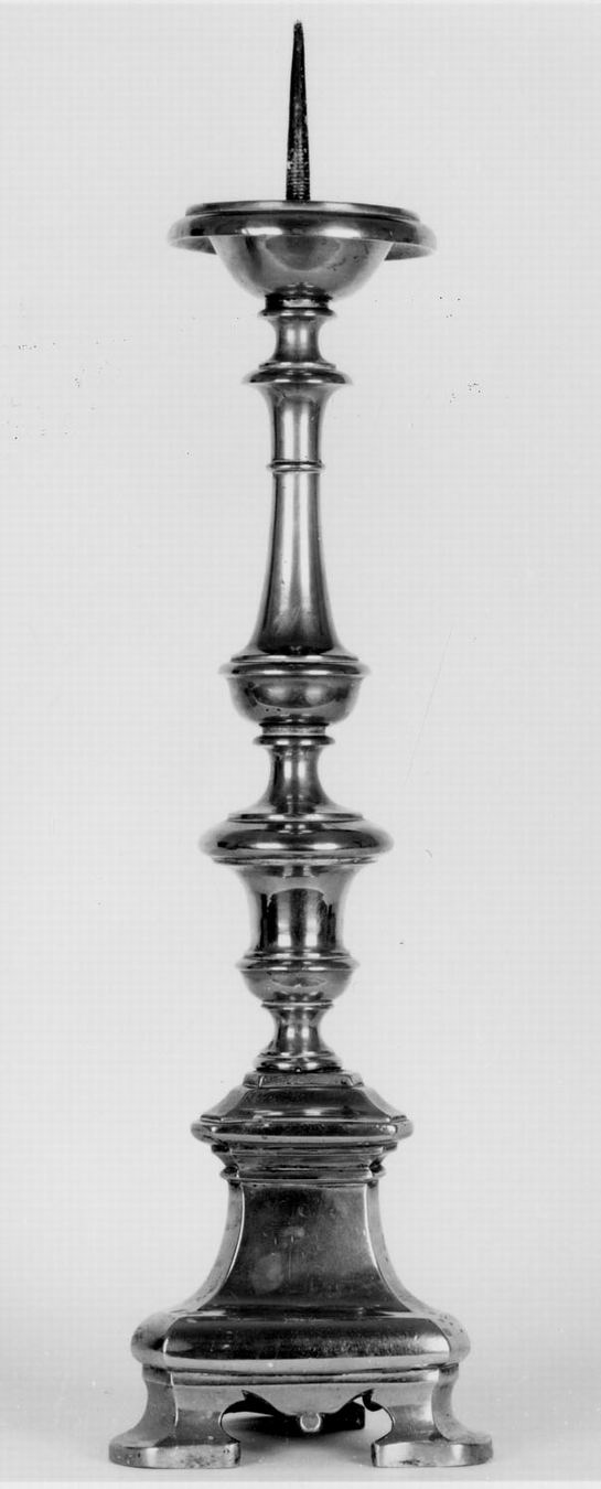 candeliere d'altare - manifattura emiliana (prima metà sec. XX)
