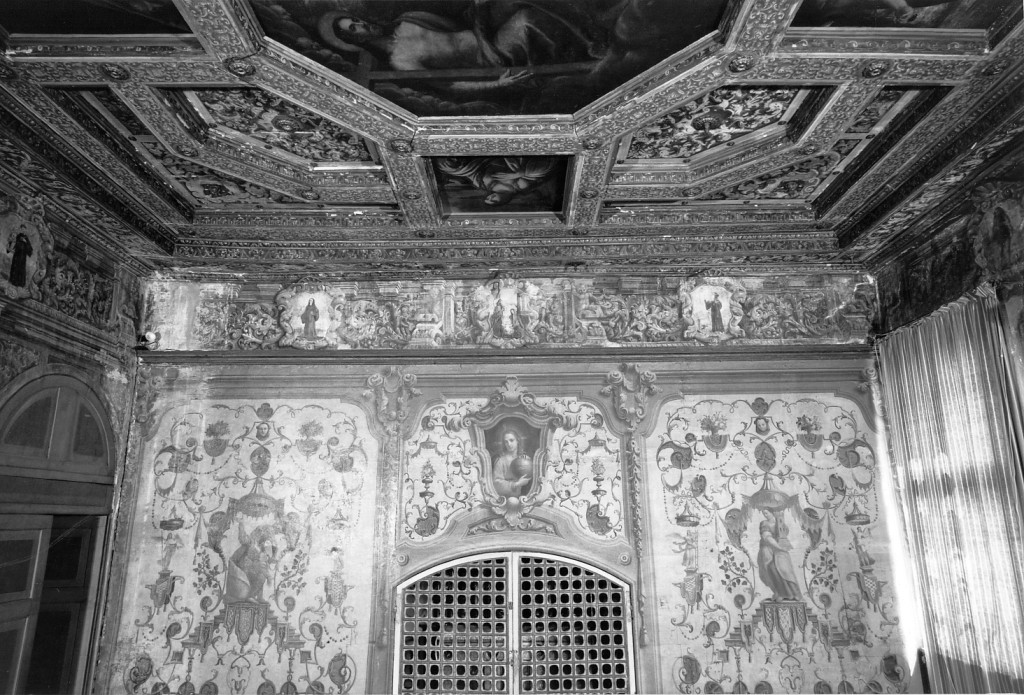 natività di Gesù; ritorno dall'Egitto; Santi (decorazione pittorica) - ambito ferrarese (ultimo quarto sec. XVII)