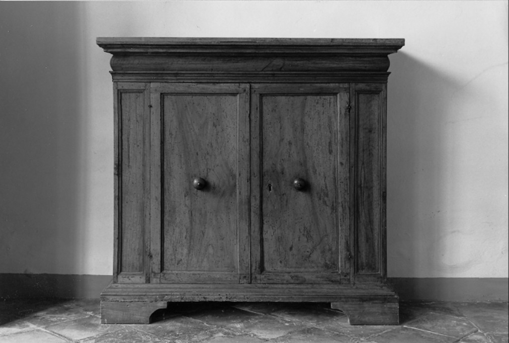 credenza - manifattura ferrarese (prima metà sec. XVII)