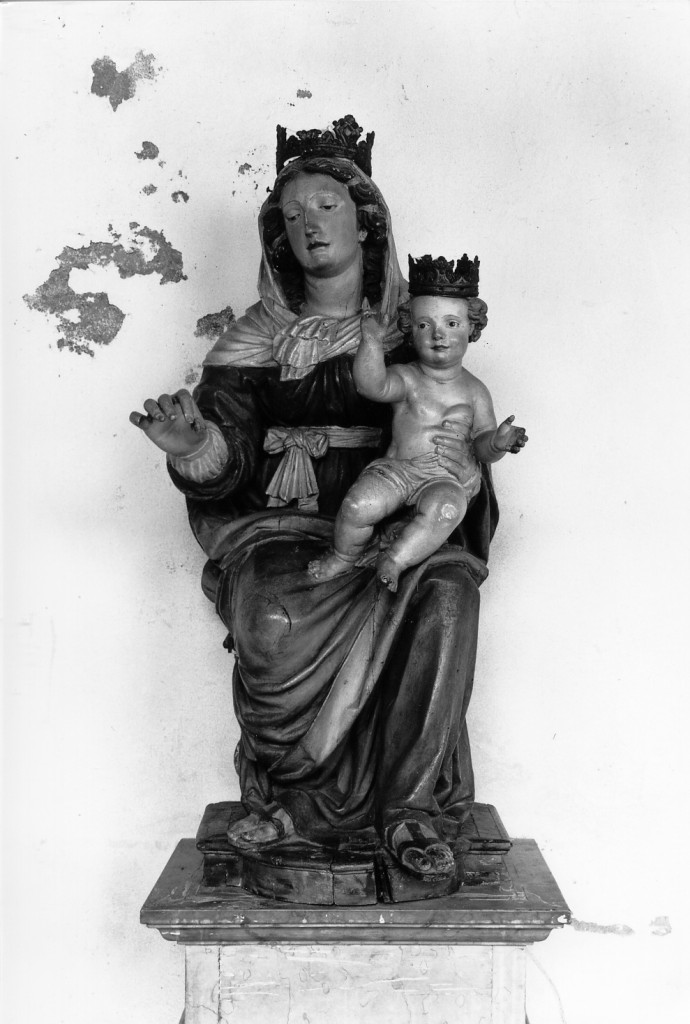 Madonna con Bambino in trono (statua) - ambito ferrarese (primo quarto sec. XVII)
