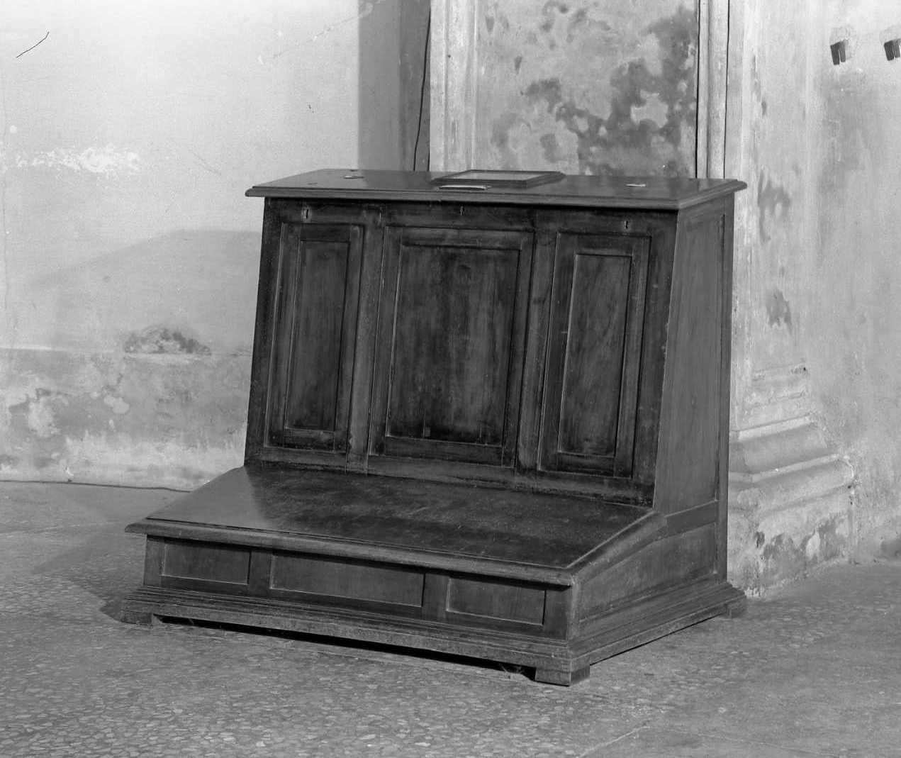 inginocchiatoio - ambito ferrarese (sec. XIX)