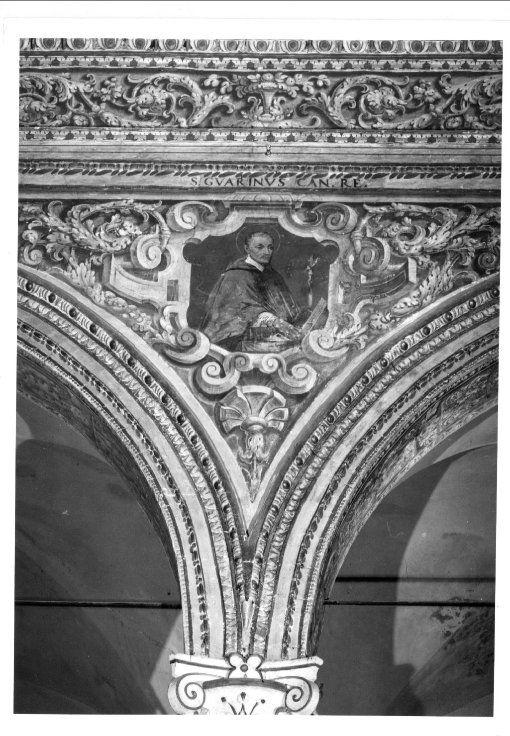 San Guarino, Santo (dipinto, complesso decorativo) di Bononi Carlo (sec. XVII)