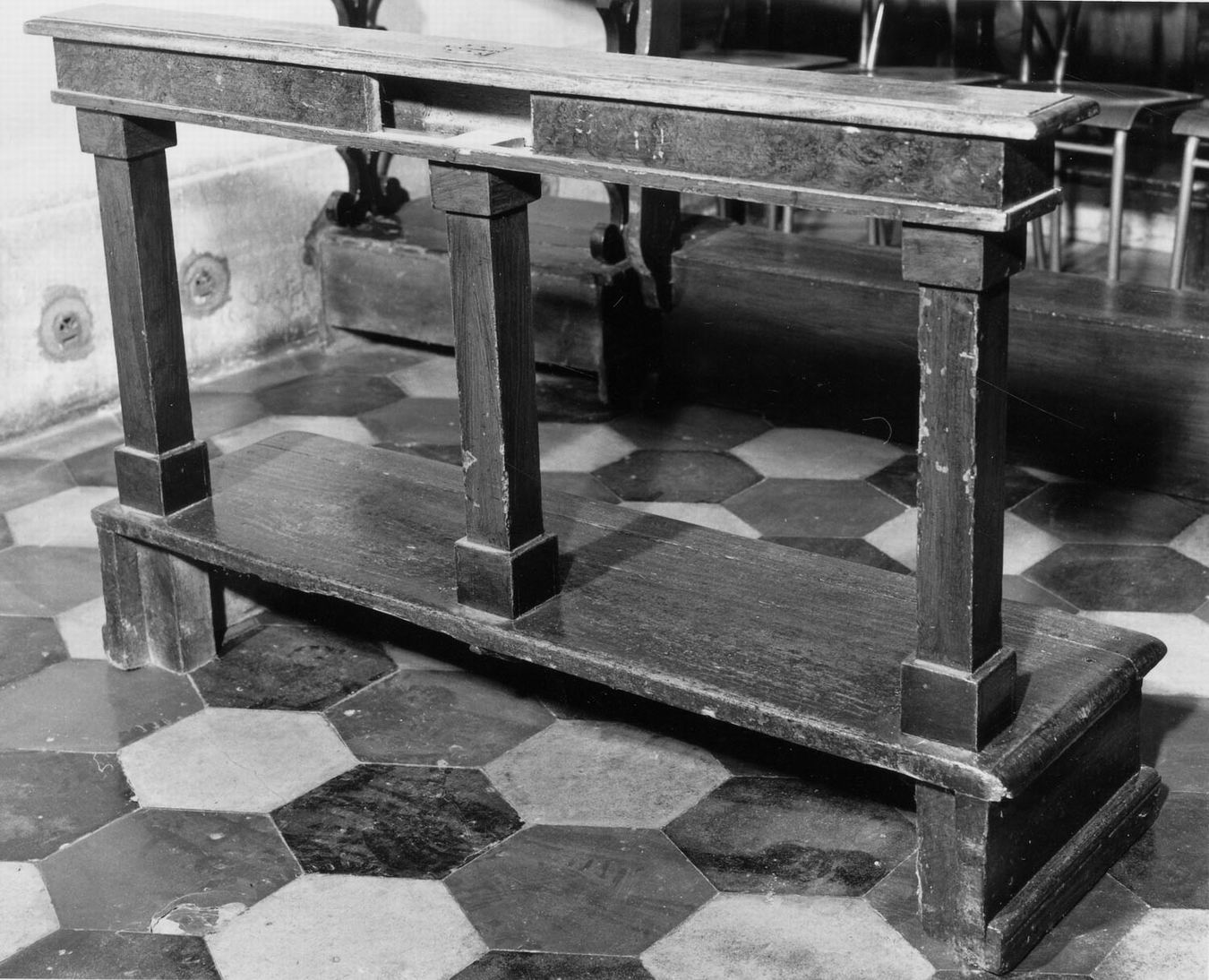 inginocchiatoio, serie - manifattura emiliana (ultimo quarto sec. XIX)