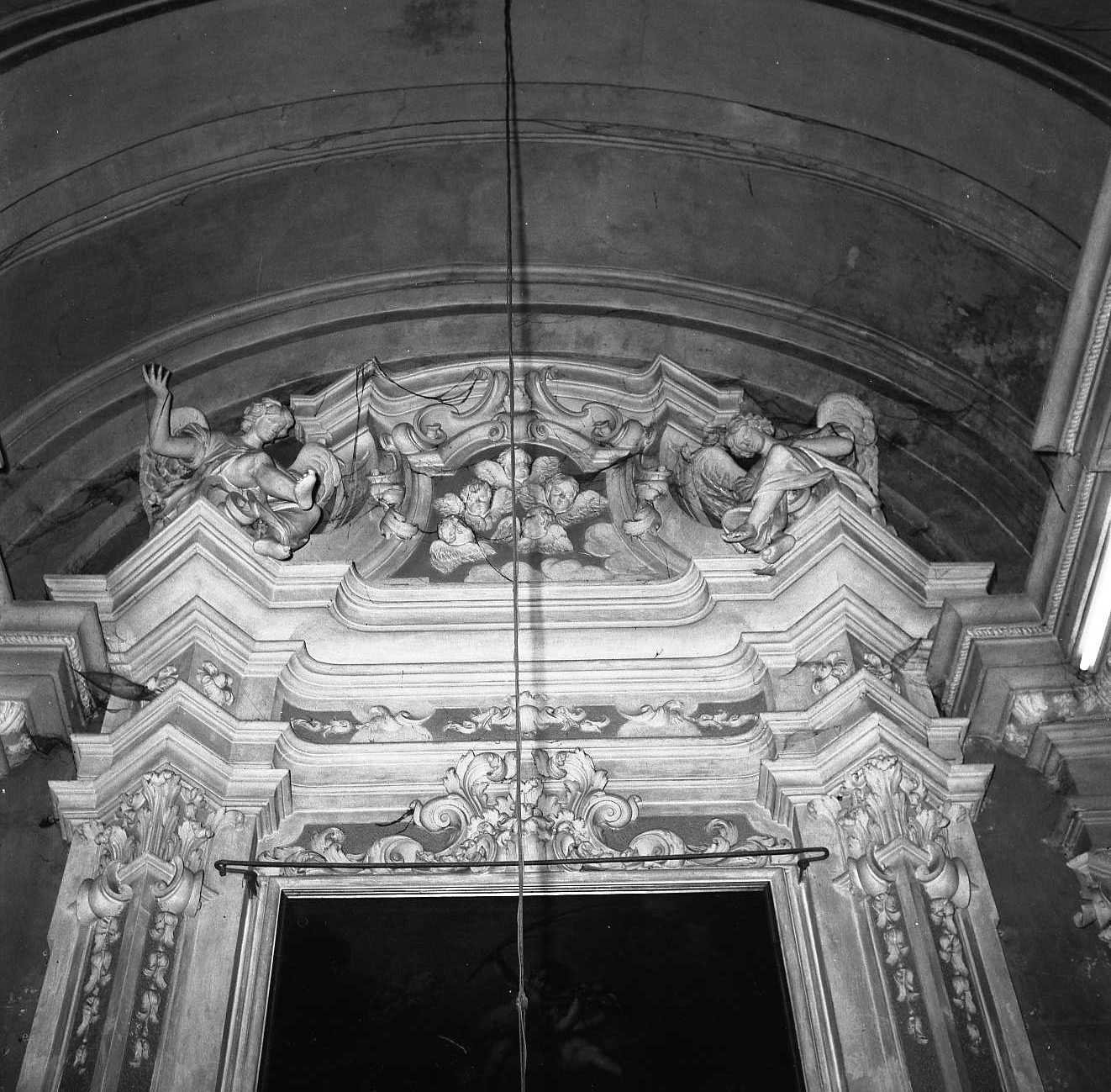 angeli (gruppo scultoreo) - bottega bolognese (prima metà sec. XVIII)