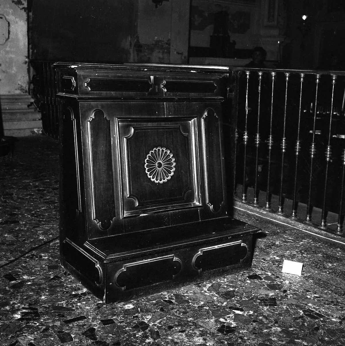 inginocchiatoio, serie - bottega emiliana (sec. XIX)