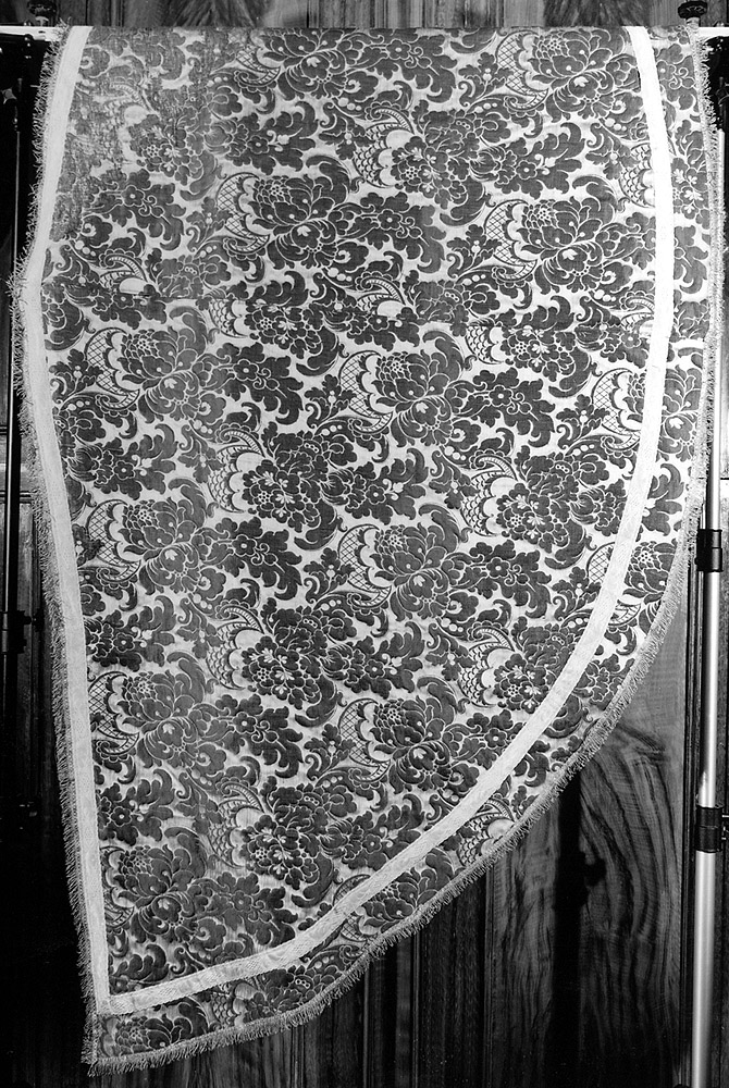 Madonna del Rosario (mantello) - manifattura bolognese (secc. XVIII/ XIX)