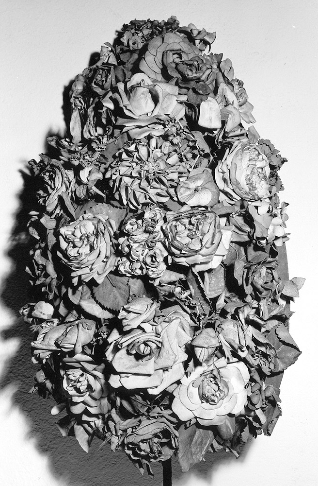 composizione floreale d'altare, serie - manifattura bolognese (seconda metà sec. XIX)