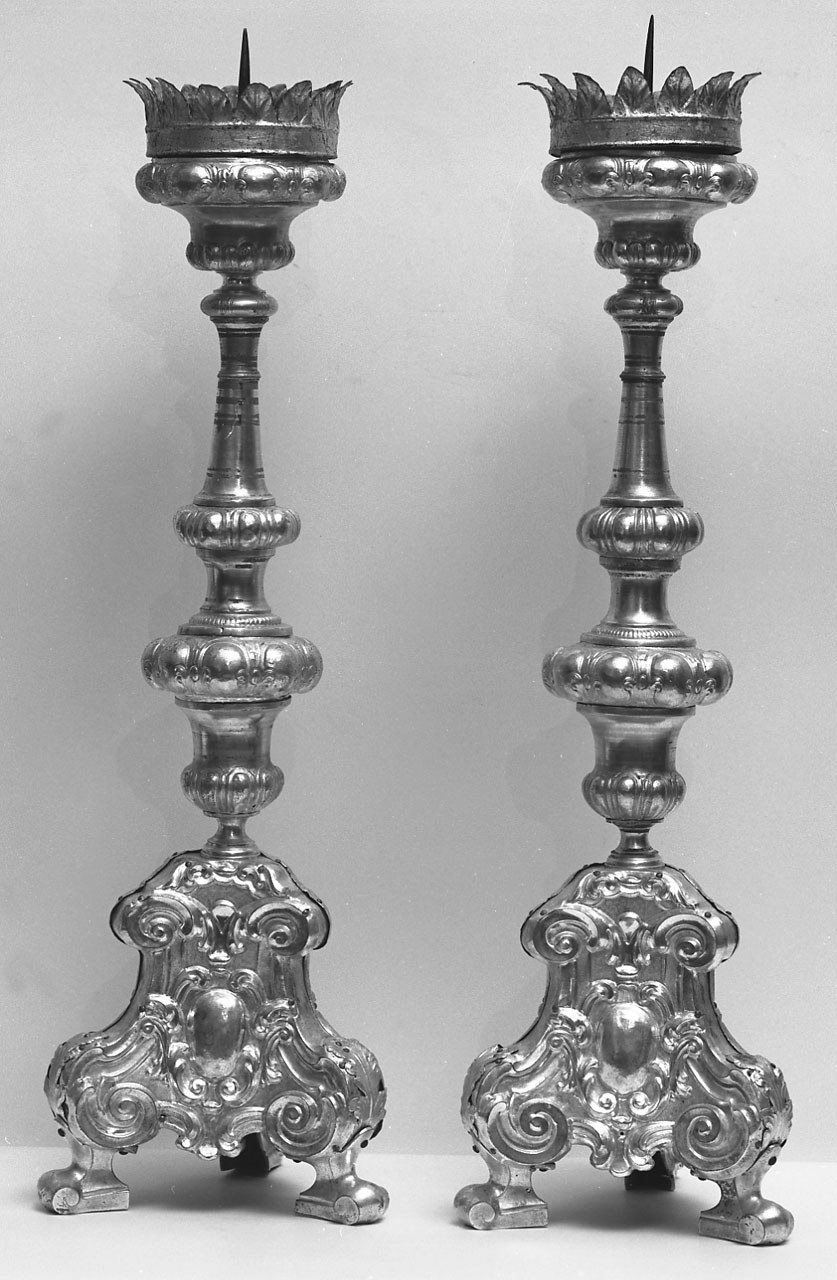 candeliere d'altare, coppia - bottega bolognese (seconda metà sec. XVIII)