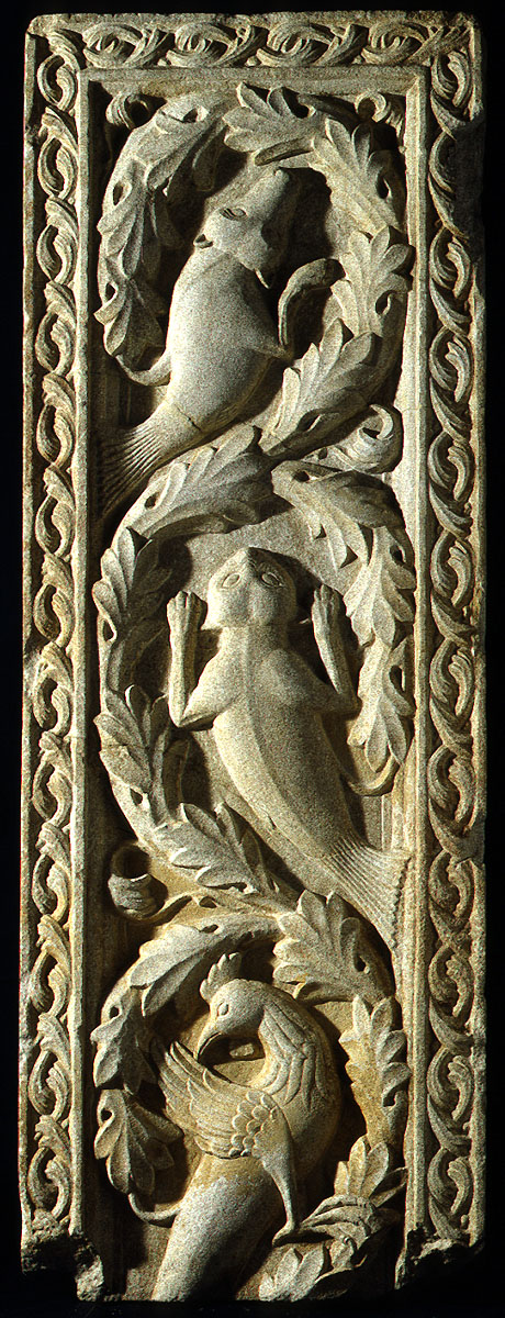 Motivo decorativo vegetale (scultura, frammento) - bottega emiliana (inizio sec. XII)