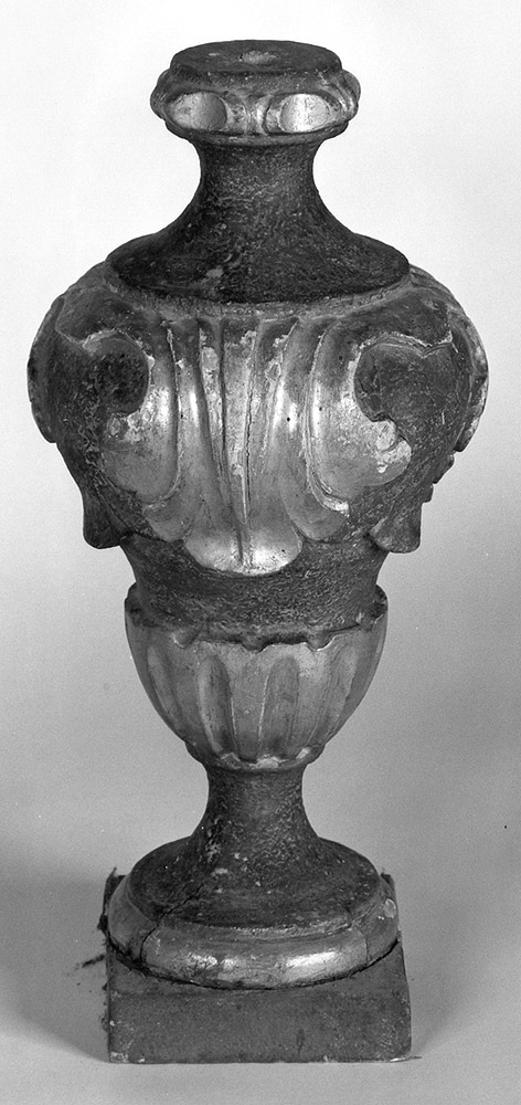 vaso d'altare, serie - manifattura bolognese (sec. XVIII)