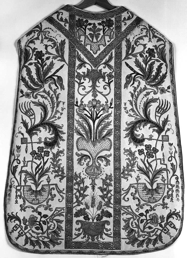 paramento liturgico, insieme - manifattura emiliana (primo quarto sec. XX)