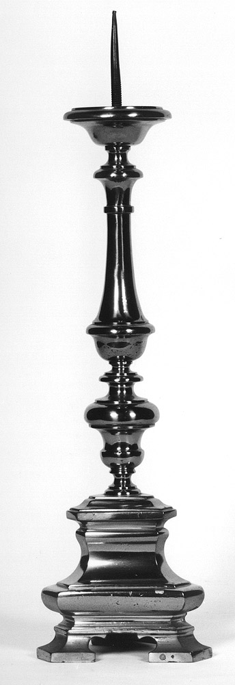 candeliere d'altare - produzione emiliana (sec. XVIII)