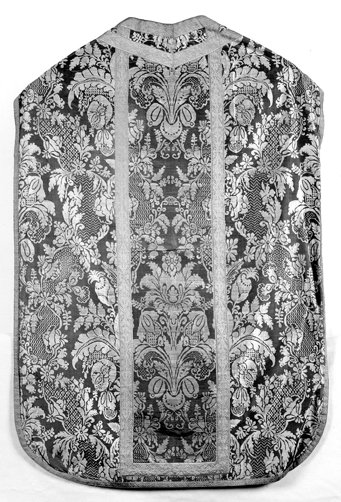 paramento liturgico, insieme - manifattura italiana (secondo quarto sec. XVIII)