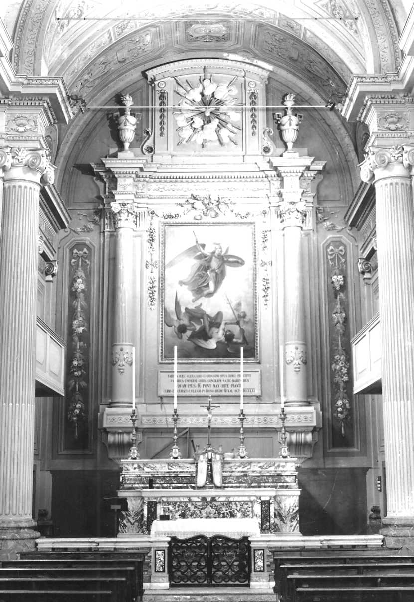 San Michele arcangelo scaccia gli angeli ribelli dal Paradiso (pala d'altare) di Guardassoni Alessandro (sec. XIX)