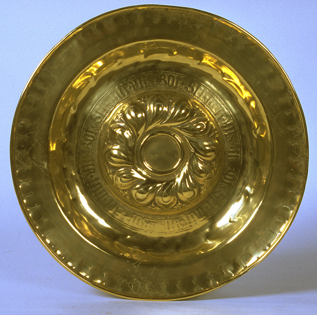 piatto per elemosine - manifattura italiana (secc. XVI/ XVII)