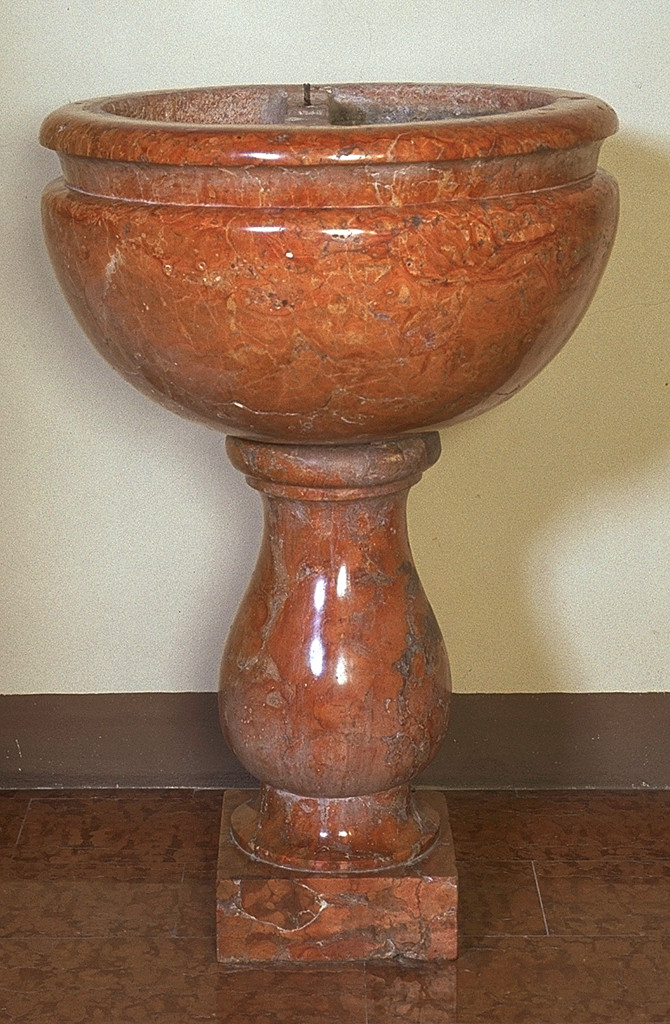 fonte battesimale - a fusto - manifattura ferrarese (sec. XVIII)