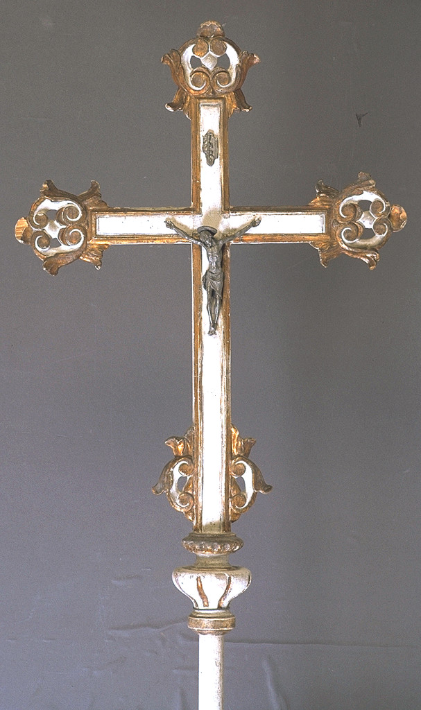 croce processionale - manifattura ferrarese (secondo quarto sec. XIX)