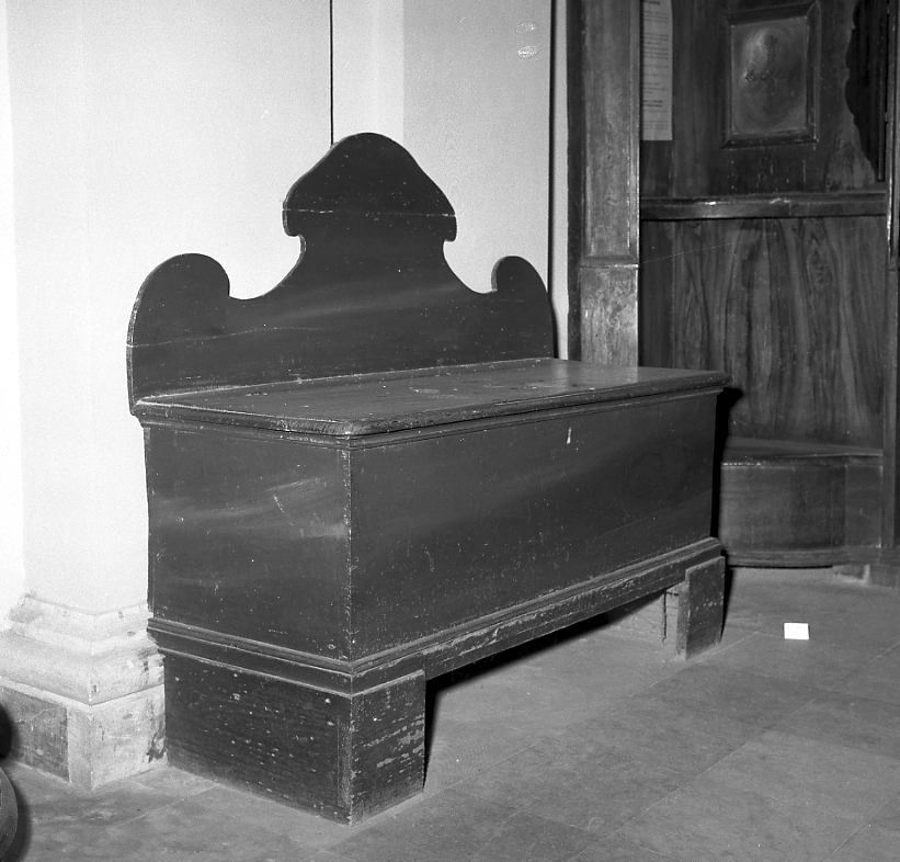 cassapanca, serie - bottega emiliano-romagnola (sec. XVIII)