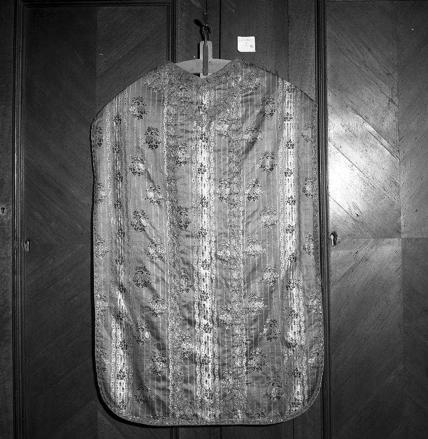 paramento liturgico, insieme - bottega emiliano-romagnola (prima metà sec. XVIII)