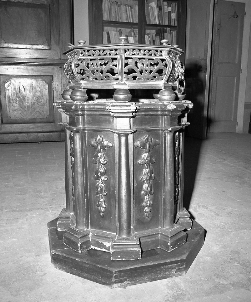 piedistallo - bottega emiliano-romagnola (sec. XIX)