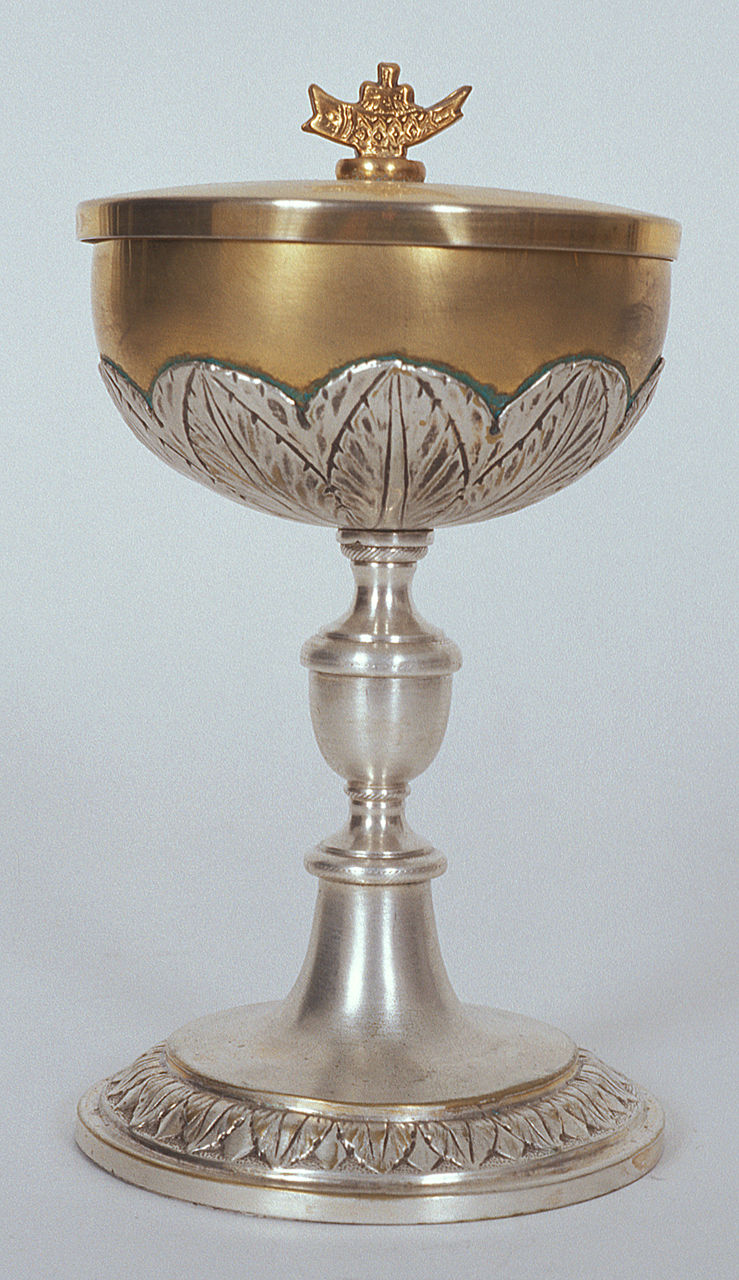 pisside - produzione italiana (prima metà sec. XX)