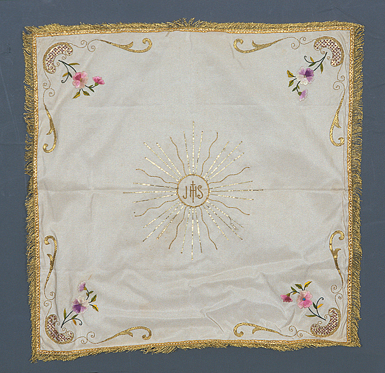 velo di calice, elemento d'insieme - manifattura italiana (sec. XX)