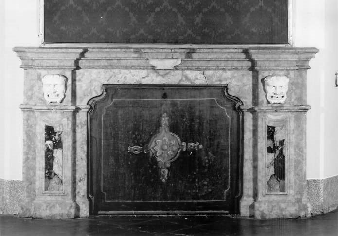 mostra di camino - bottega ferrarese (sec. XVIII)